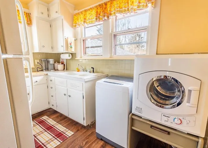 Warm And Welcoming 2 Bedroom 2 Blocks From Uwyo Laramie