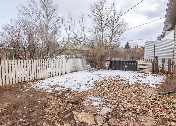 Warm And Welcoming 2 Bedroom 2 Blocks From Uwyo Laramie