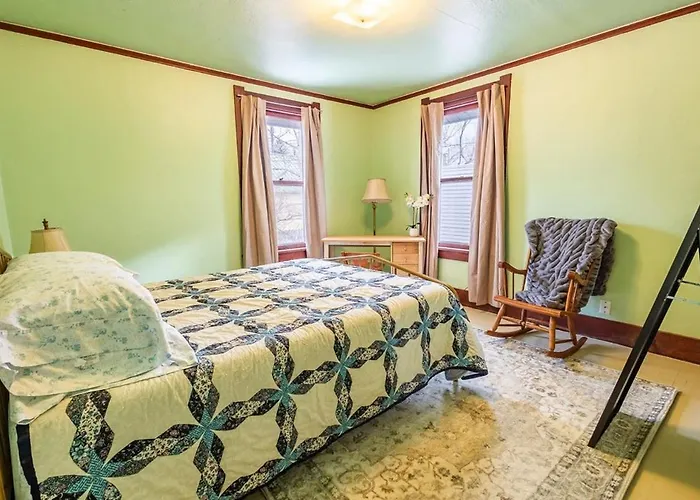 Warm And Welcoming 2 Bedroom 2 Blocks From Uwyo Hébergement de vacances Laramie
